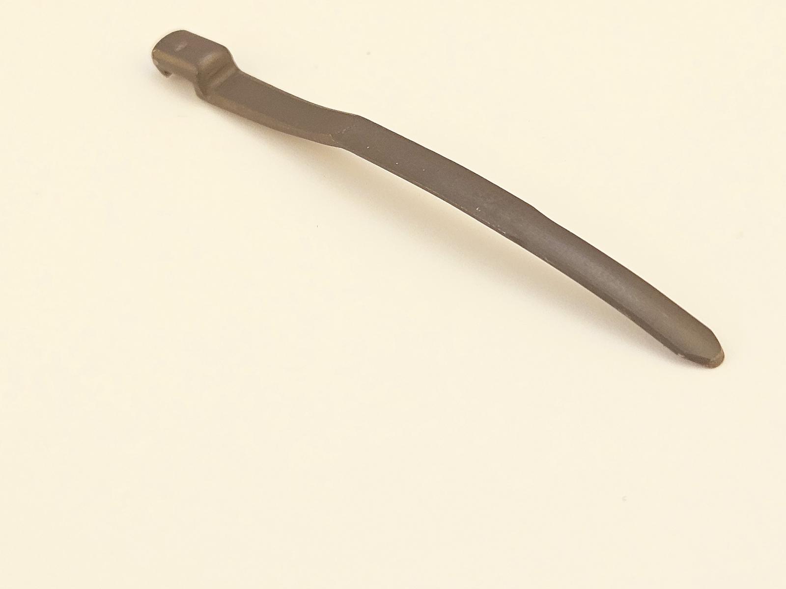 Schmidt Rubin K31 Auszieher / extractor